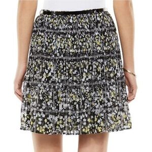 NWT ELLE™ Pleated Chiffon Skirt - Women's Size M